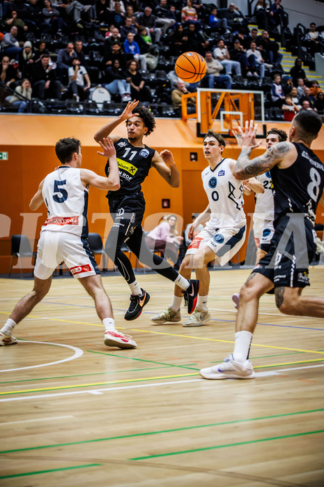 Basketball, Basketball Zweite Liga 2024/25, Grunddurchgang 11.Runde, Vienna Timberwolves, Mattersburg Rocks, Yann Grandperret (11)