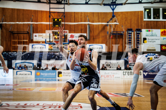 Basketball, Basketball Austria Cup 2022/23, Halbfinale 1, Oberwart Gunners, Gmunden Swans, #Lukas Schartmüller (11)