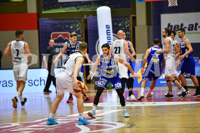 Basketball Superliga 2020/21, Grunddurchgang 6.Runde Flyers Wels vs. Swans Gmunden, Davor Lamesic (7), Jan Raszdevsek (4), Daniel Dolenc (15), Jan Raszdevsek (4), Daniel Friedrich (6)

