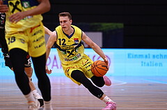 07.04.2024, Graz, Raiffeisen Sportpark Graz, Basketball Superliga 2023/24, Platzierungsrunde, Runde 9, UBSC Raiffeisen Graz - Raiffeisen Flyers Wels 