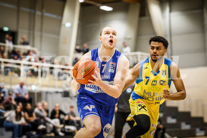 Basketball, bet-at-home Basketball Superliga 2021/22, Platzierungsrunde 9.Runde, SKN St. Pölten Basketball, Oberwart Gunners, Sebastian Käferle (7)