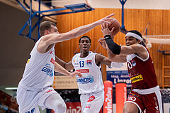 Basketball, Basketball Superliga 2022/23, Grunddurchgang Runde 20 , Oberwart Gunners, Flyers Wels, Edi Patekar (9), Shaquille Walters (13), Evan Taylor (10)