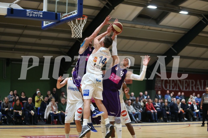 Basketball CUP 2017/18, Achtelfinale D.C. Timberwolves vs. Oberwart Gunners



