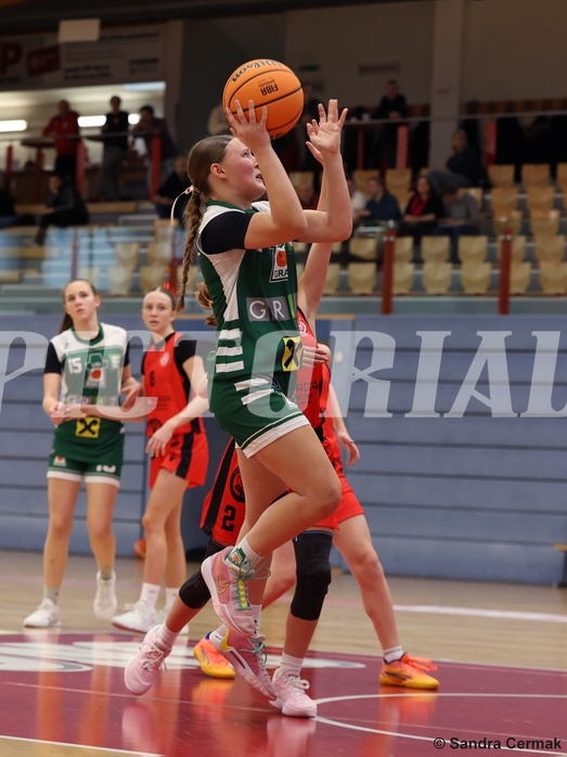 Basketball Superliga 2024/25, SLWU14 Traiskirchen Lionesses vs. UBI Graz


