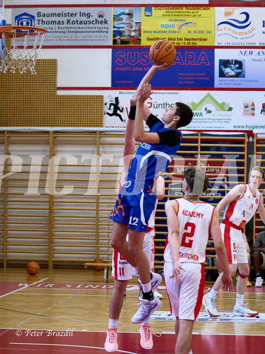 Basketball Superliga 2024/25, SLMU16 Traiskirchen Lions vs. FCN Baskets Wels


