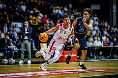 Basketball, Win2Day Superliga 2023/24, Grunddurchgang 8.Runde, BC Vienna, Vienna Timberwolves, Bogic Vujosevic (5), Daniele Kuchar (22)
