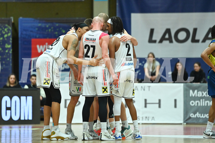 Basketball Superliga 2023/24, 4.Plazierungsrunde,
Flyers Wels vs. UBSC Graz
Basketball Superliga 2023/24, 4.Plazierungsrunde,
Flyers Wels vs. UBSC Graz