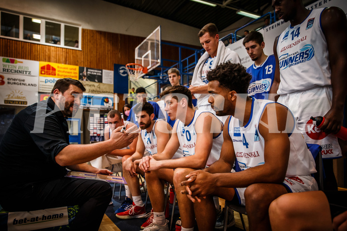 Basketball, Basketball Austria Cup 2021/22, Achtelfinale, Oberwart Gunners, Traiskirchen Lions, 