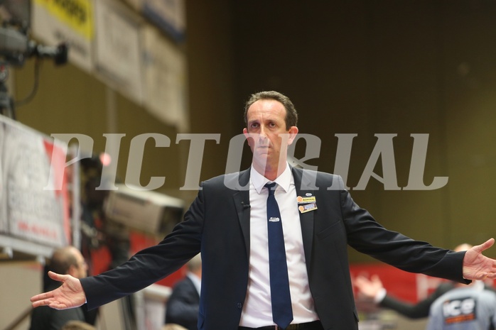 Basketball ABL 2015/16 Playoff Finale Spiel 3 WBC Wels vs. Oberwart Gunners


