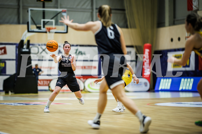 Basketball, Win2Day Basketball Damen Superliga 2023/24, Grunddurchgang 2.Runde, SKN St.Pölten, Basket Flames, Sarah Nindl (5)