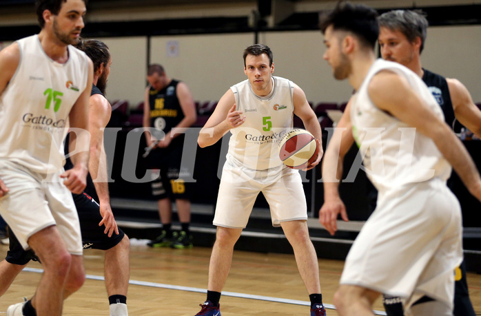 Basketball Zweite Liga 2020/21, Grunddurchgang 7.Runde Basket Flames vs. Jennersdorf Blackbirds


