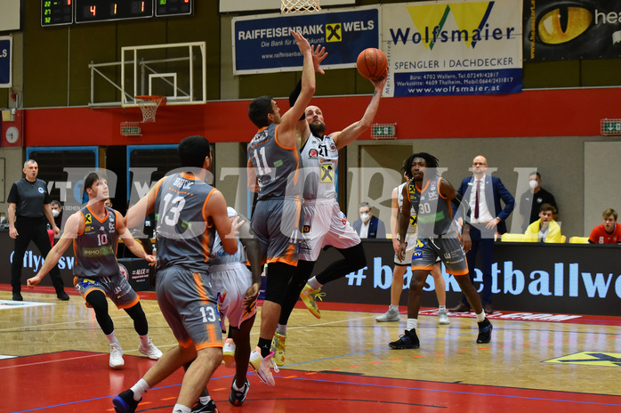 Basketball Superliga 2021/22, Grunddurchgang. 8.Runde Flyers Wels vs. BK IMMOunited Dukes
