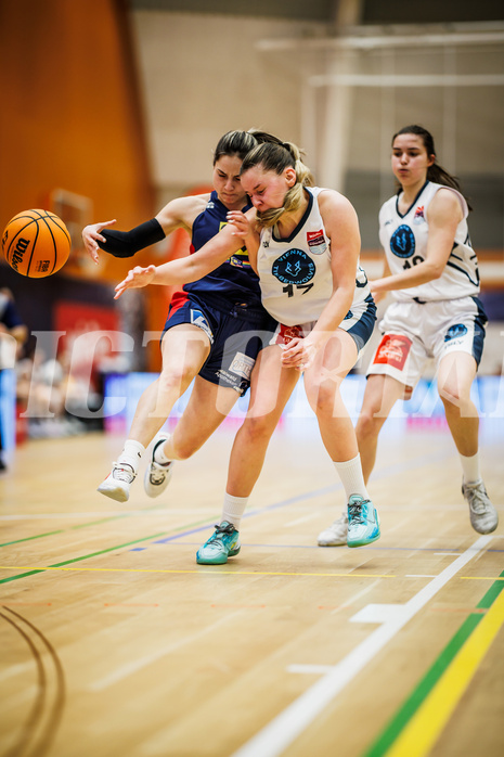 Basketball, Win2Day Basketball Damen Superliga 2023/24, Grunddurchgang 14.Runde, Vienna Timberwolves, SKN St. Pölten, Anna Kolyandrova (2), Antonia Dumancic (17)