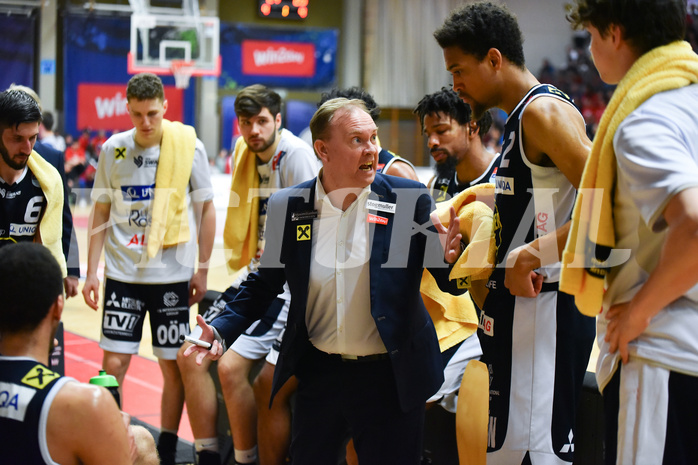 Win2Day Basketball Superliga 2022/23, Playoff,
Semifinale Spiel 2, Flyers Wels vs Swans Gmunden,