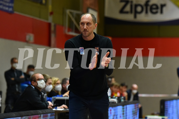 Basketball Superliga 2021/22, Grunddurchgang. 8.Runde Flyers Wels vs. BK IMMOunited Dukes