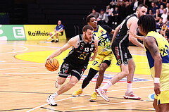 07.04.2024, Graz, Raiffeisen Sportpark Graz, Basketball Superliga 2023/24, Platzierungsrunde, Runde 9, UBSC Raiffeisen Graz - Raiffeisen Flyers Wels 