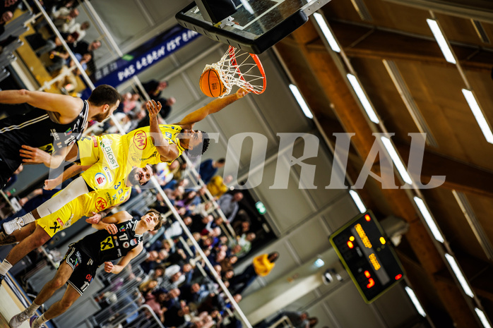 Basketball, Win2Day Superliga 2023/24, Grunddurchgang 16.Runde, SKN St. Pölten, Flyers Wels, Steven Kaltenbrunner (7)