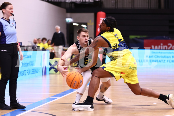 09.03.2025, Graz, Raiffeisen Sportpark Graz, Basketball Superliga 2024/25, 3. Platzierungsrunde, UBSC Graz - Flyers Wels