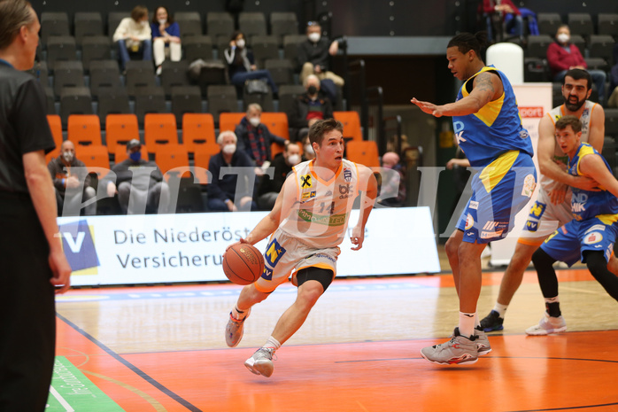 Basketball Superliga 2021/22, Grunddurchgang 14.Runde Klosterneuburg Dukes vs. SKN St. Pölten


