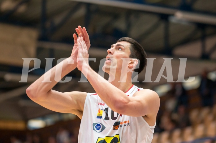 Basketball, CUP 2017 , 1/2 Finale, WBC Wels, Kapfenberg Bulls, Dejan Cigoja (10)