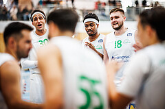 Basketball, Basketball Zweite Liga 2024/25, Grunddurchgang 1.Runde, Deutsch Wagram Alligators, Upper Austrian Ballers, Marko Kolaric (30), William Emiohe (15)