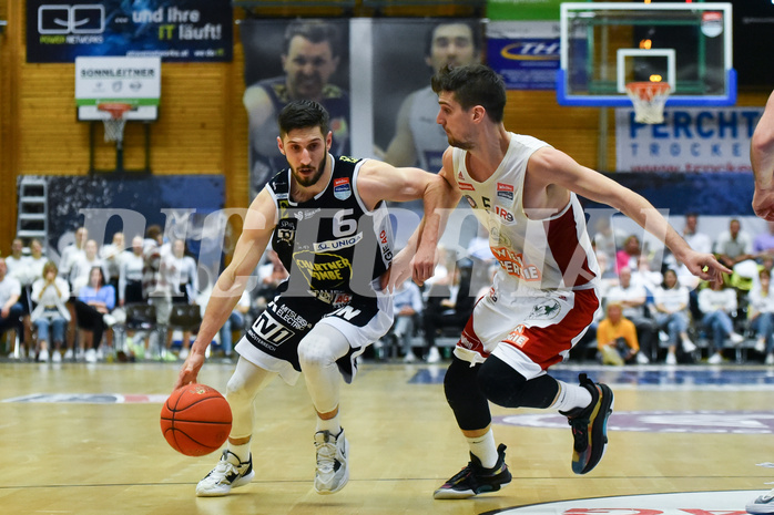 Win2Day Basketball Superliga 2022/23, Playoff,
Finale Spiel 1, Swans Gmunden vs BC Vienna,