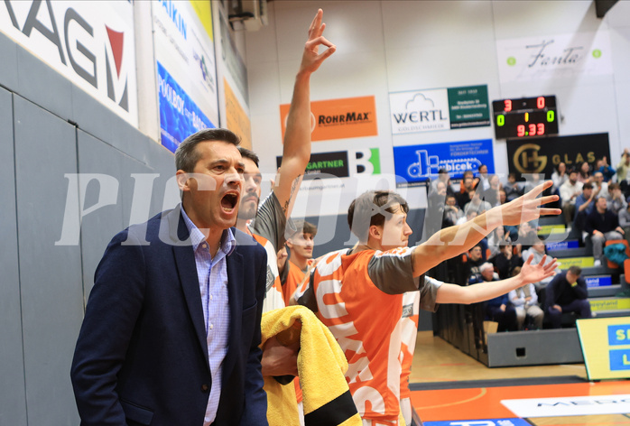 Basketball Superliga 2023/24, Playoff, Viertelfinale Spiel 3 Klosterneuburg Dukes vs. Kapfenberg Bulls


