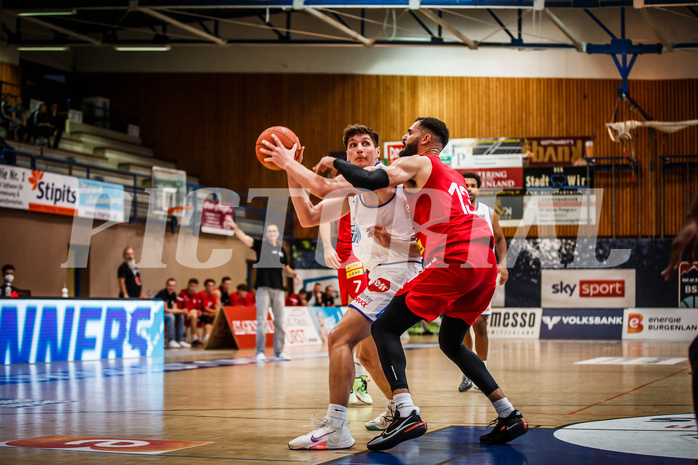 Basketball, Basketball Austria Cup 2021/22, Achtelfinale, Oberwart Gunners, Traiskirchen Lions, 