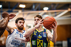 Basketball, bet-at-home Basketball Superliga 2021/22, Platzierungsrunde Spiel 8, Oberwart Gunners, UBSC Graz, Lukas Simoner (12)