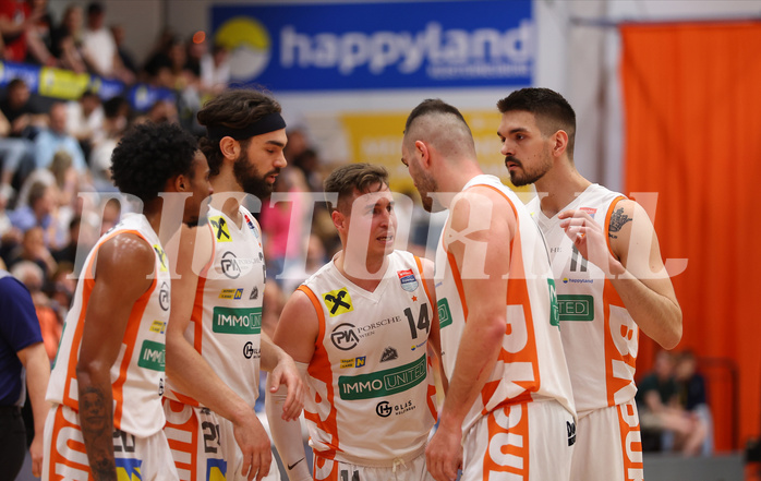 Basketball Superliga 2023/24, Playoff, Semifinale Spiel 1 Klosterneuburg Dukes vs. UBSC Graz
Basketball Superliga 2023/24, Playoff, Semifinale Spiel 1 Klosterneuburg Dukes vs. UBSC Graz