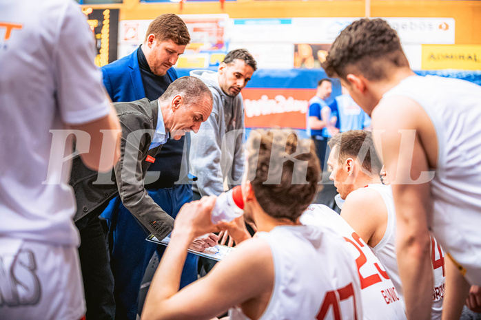 Basketball, Win2Day Superliga 2022/23, 6. Qualifikationsrunde, Traiskirchen Lions, BBC Nord Dragonz, Radomir Mijanovic (Head Coach)