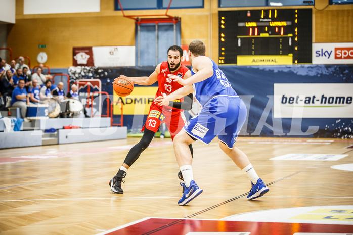 Basketball, bet-at-home Basketball Superliga 2021/22, Grunddurchgang 1.Runde, Traiskirchen Lions, Oberwart Gunners, Aaron Michael Falzon (13)