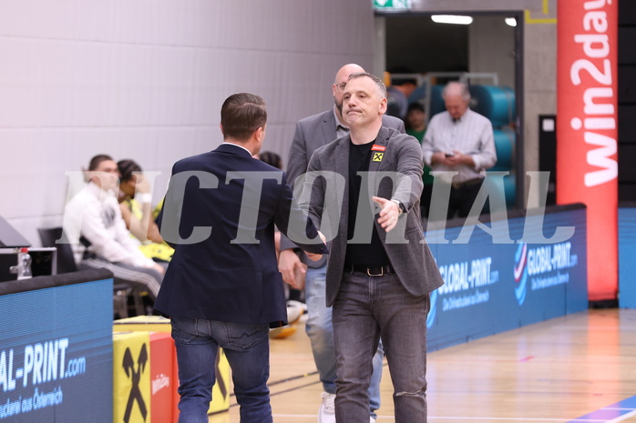 18.04.2025, Graz, Raiffeisen Sportpark Graz, Basketball Superliga 2024/25, Playoffs, Viertelfinale, Spiel 2, UBSC Graz - Gmunden Swans
