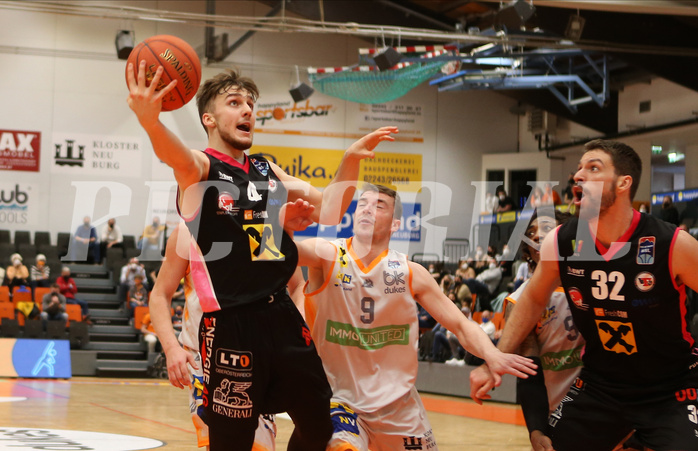 Basketball Superliga 2021/22, 3.Qualifikationsrunde Klosterneuburg Dukes vs. Flyers Wels