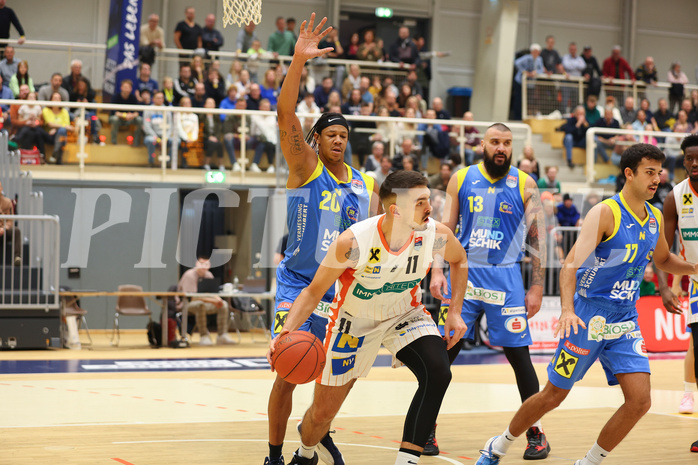 Basketball Superliga 2022/23, Grunddurchgang 8.Runde SKN St.Pölten vs. Klosterneuburg Dukes



