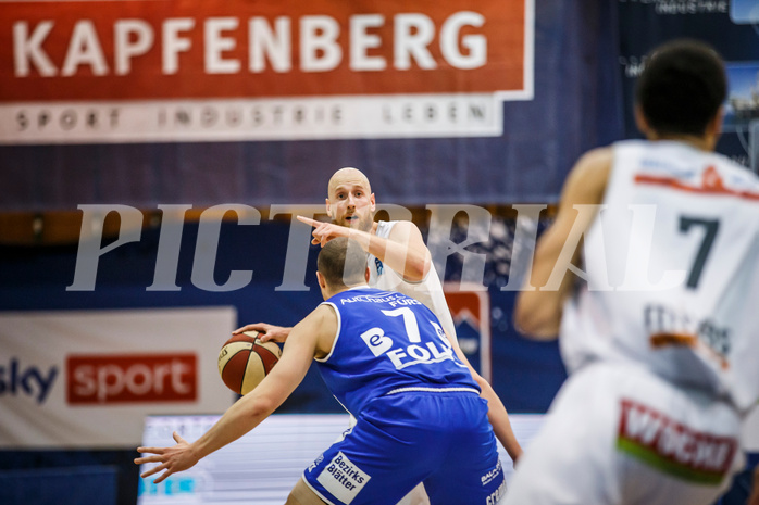 Basketball, bet-at-home Basketball Superliga 2020/21, Grunddurchgang 10.Runde, Kapfenberg Bulls, Oberwart Gunners, Thomas Schreiner (5)