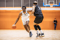 Basketball, Basketball Zweite Liga 2022/23, Grunddurchgang 16.Runde, Basket Flames, Wörthersee Piraten, Kingsley Fobi (14)