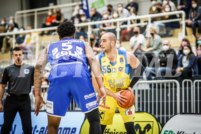 Basketball, bet-at-home Basketball Superliga 2021/22, Grunddurchgang 15.Runde, SKN St. Pölten Basketball, Oberwart Gunners, Mate Mandic (55)