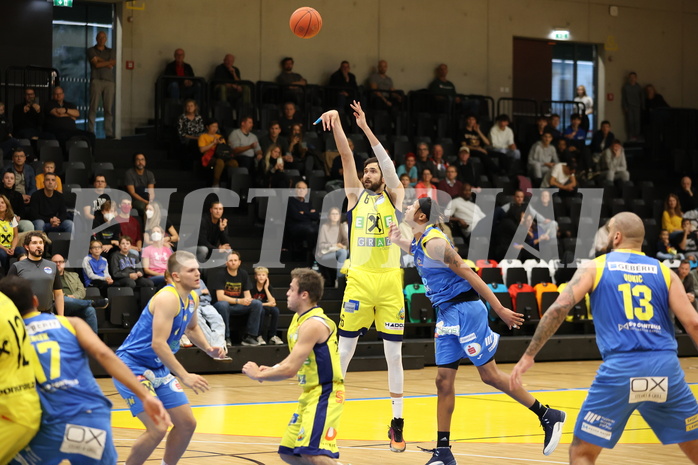 02.10.2022, Graz, Raiffeisen Sportpark Graz, Basketball Superliga 2022/23, Grunddurchgang, Runde 1, UBSC Raiffeisen Graz vs. SKN St. Pölten