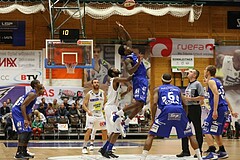 Basketball ABL 2016/17 Grunddurchgang 6.Runde Gmunden Swans vs Oberwart Gunners
