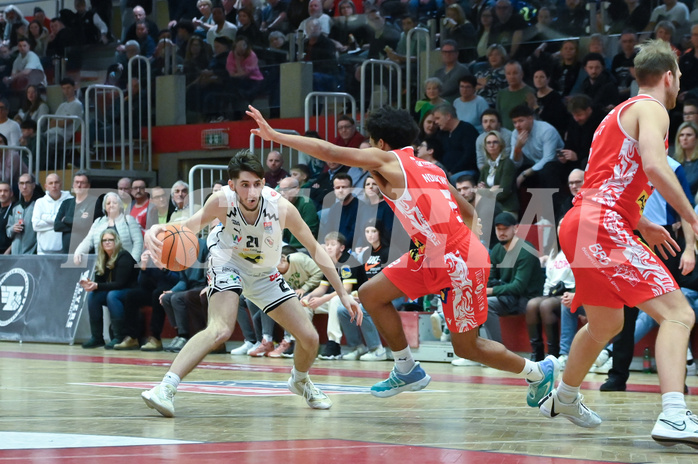 Basketball, Superliga 2024/25, Plazierungsrunde 1.Runde, Flyers Wels vs. Traiskirchen Lions,
