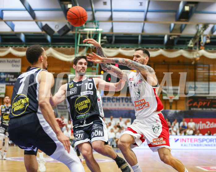 Basketball Superliga 2022/23, Playoff, Finale Spiel 3 Gmunden Swans vs. BC Vienna



