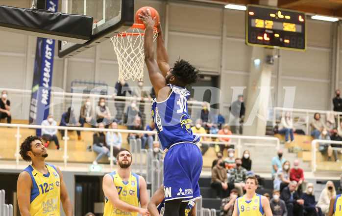 Basketball Superliga 2021/22, 5.Plazierungsrunde SKN St.Pölten vs. Gmunden Swans