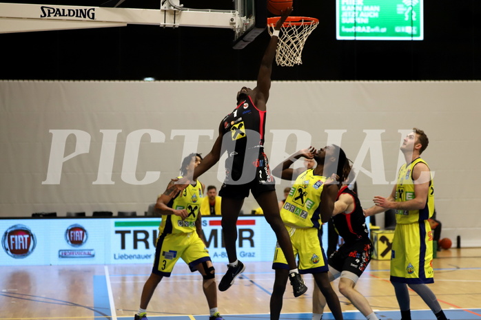 Basketball Superliga 2021/22, Grunddurchgang 13.Runde UBSC Graz vs. Raiffeisen Flyers Wels Basketball Superliga 2021/22, Grunddurchgang 13.Runde UBSC Graz vs. Raiffeisen Flyers Wels