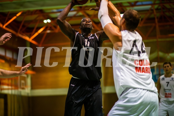 Basketball, Basketball Zweite Liga, Grunddurchgang 1.Runde, COLDA MARIS BBC Nord Dragonz, Swarco Raiders Tirol, John Franklyn Gardiner (11)