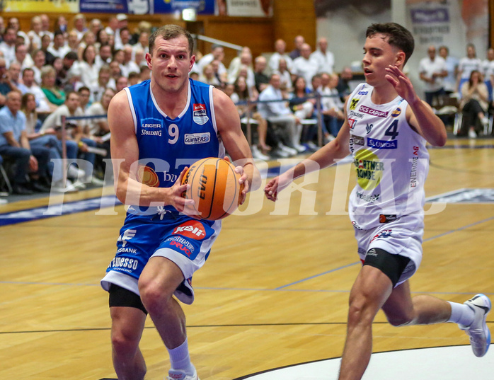Basketball Superliga 2023/24, Playoff, Viertelfinale Spiel 1 Gmunden Swans vs. Oberwart Gunners
Basketball Superliga 2023/24, Playoff, Viertelfinale Spiel 1 Gmunden Swans vs. Oberwart Gunners