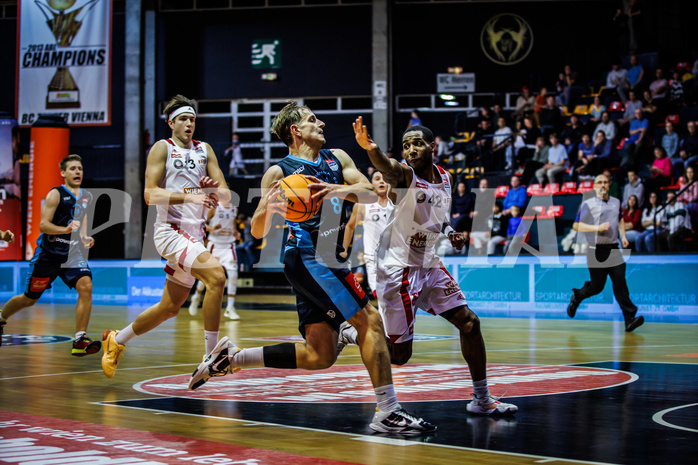 Basketball, Win2Day Superliga 2023/24, Grunddurchgang 8.Runde, BC Vienna, Vienna Timberwolves, Elias Wlasak (8) Basketball, Win2Day Superliga 2023/24, Grunddurchgang 8.Runde, BC Vienna, Vienna Timberwolves, Elias Wlasak (8)