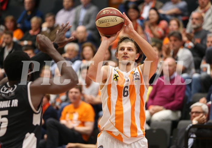 Basketball ABL 2017/18, Playoff VF Spiel 1 BK Dukes vs. Flyers Wels