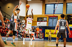 Basketball, win2day Basketball Superliga 2024/25, Playoff Viertelfinale 2. Spiel, Traiskirchen Lions, Klosterneuburg Dukes, Cedric Russell (0)
