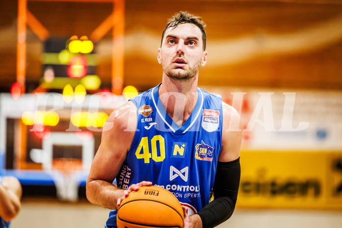 Basketball, win2day Basketball Superliga 2023/224, Grunddurchgang Runde 5, BBC Nord Dragonz, SKN St. Pölten, Matej Kavas (40)